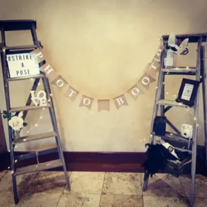 Bunting - Hessian "PHOTO BOOTH" White Text