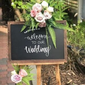 Wooden Sign "WELCOME TO OUR WEDDING" Chalkboard
